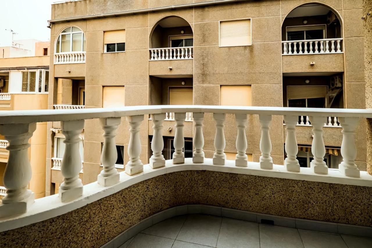Apartamento Alegria Id105 Torrevieja Dış mekan fotoğraf